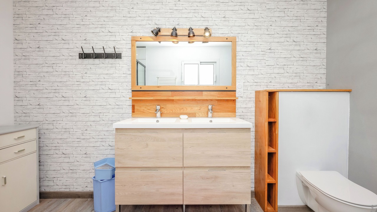 Photo of Bathroom in Cadalen