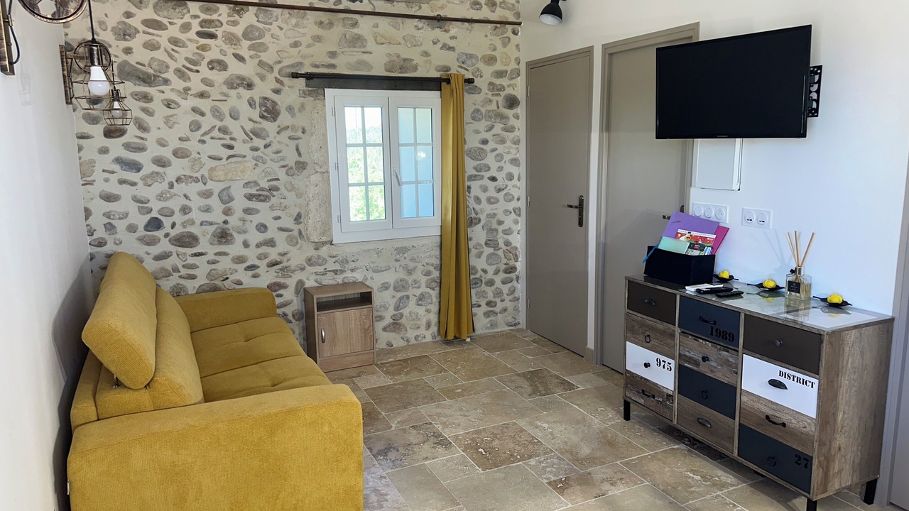 Photo of Livingroom in Saint-Just