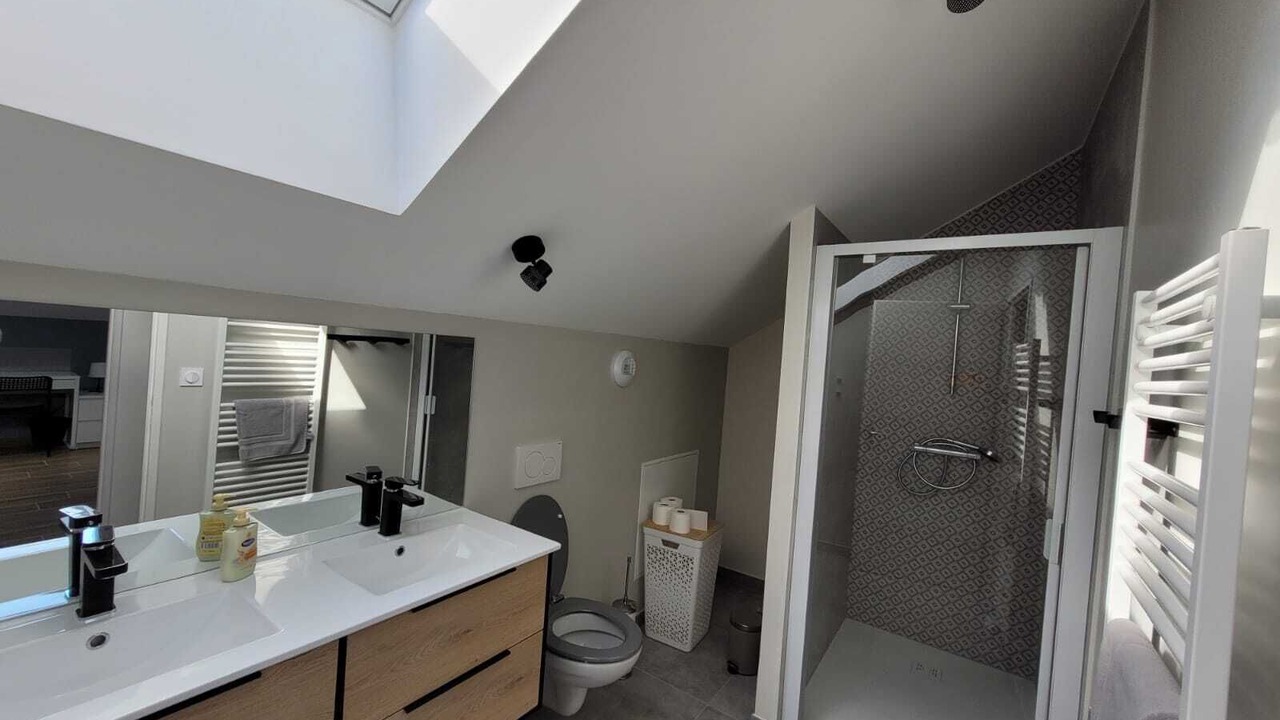 Photo of Bathroom in Tignieu-Jameyzieu