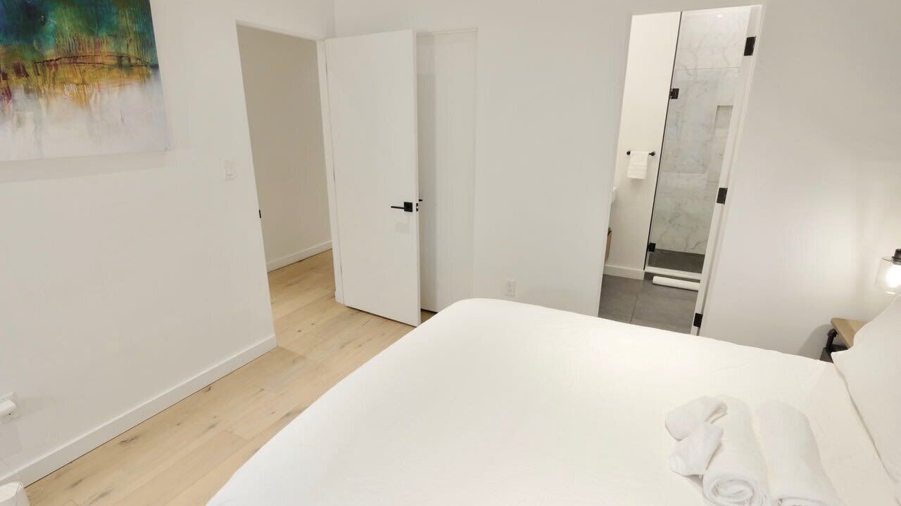 Photo of Bedroom in Shaw