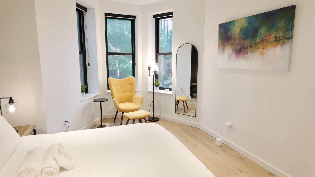 Photo of Bedroom in Shaw