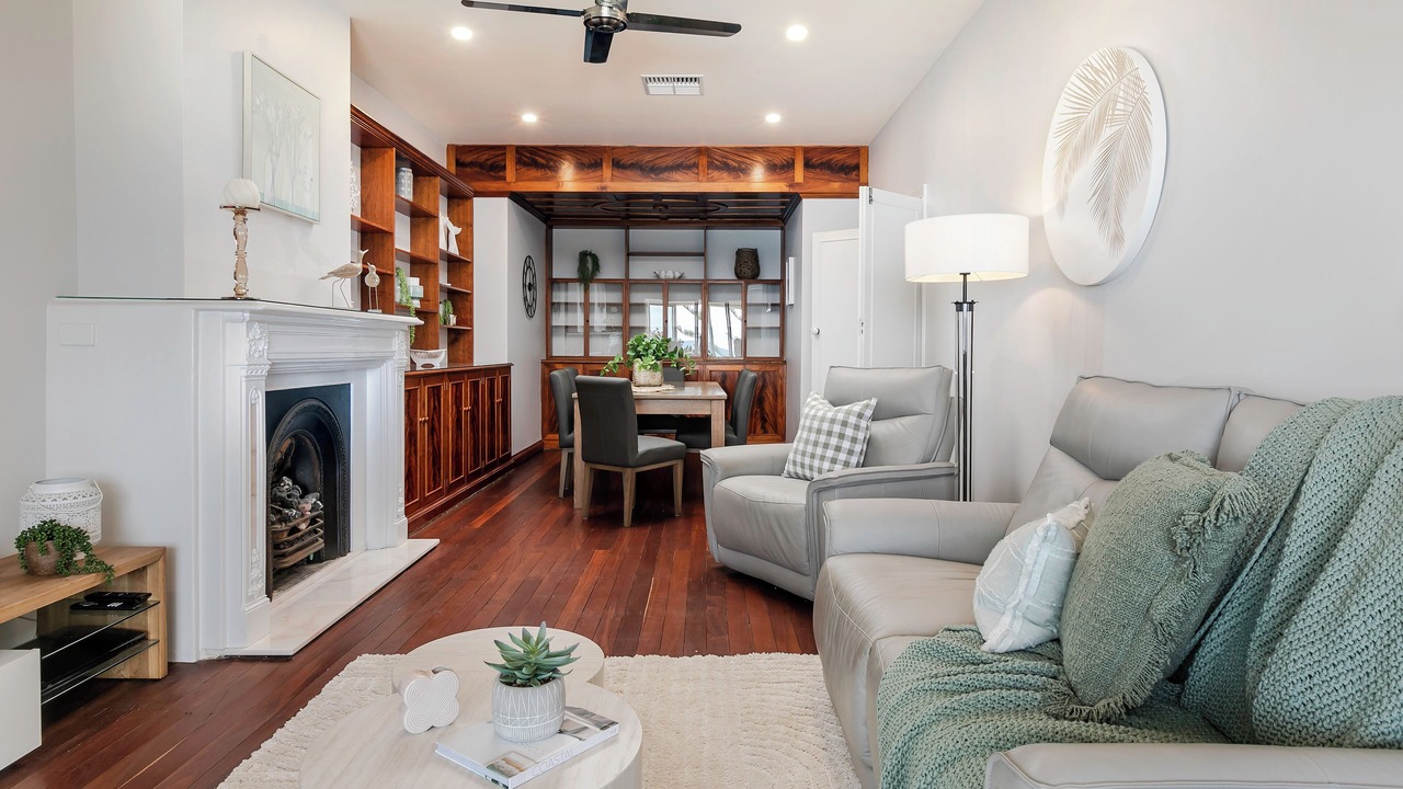 Photo of Livingroom in Glenelg South