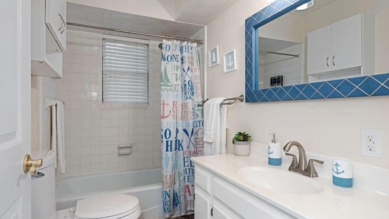 Photo of Bathroom in Leisure Land