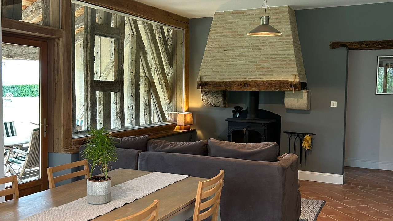 Photo of Others in Moustier