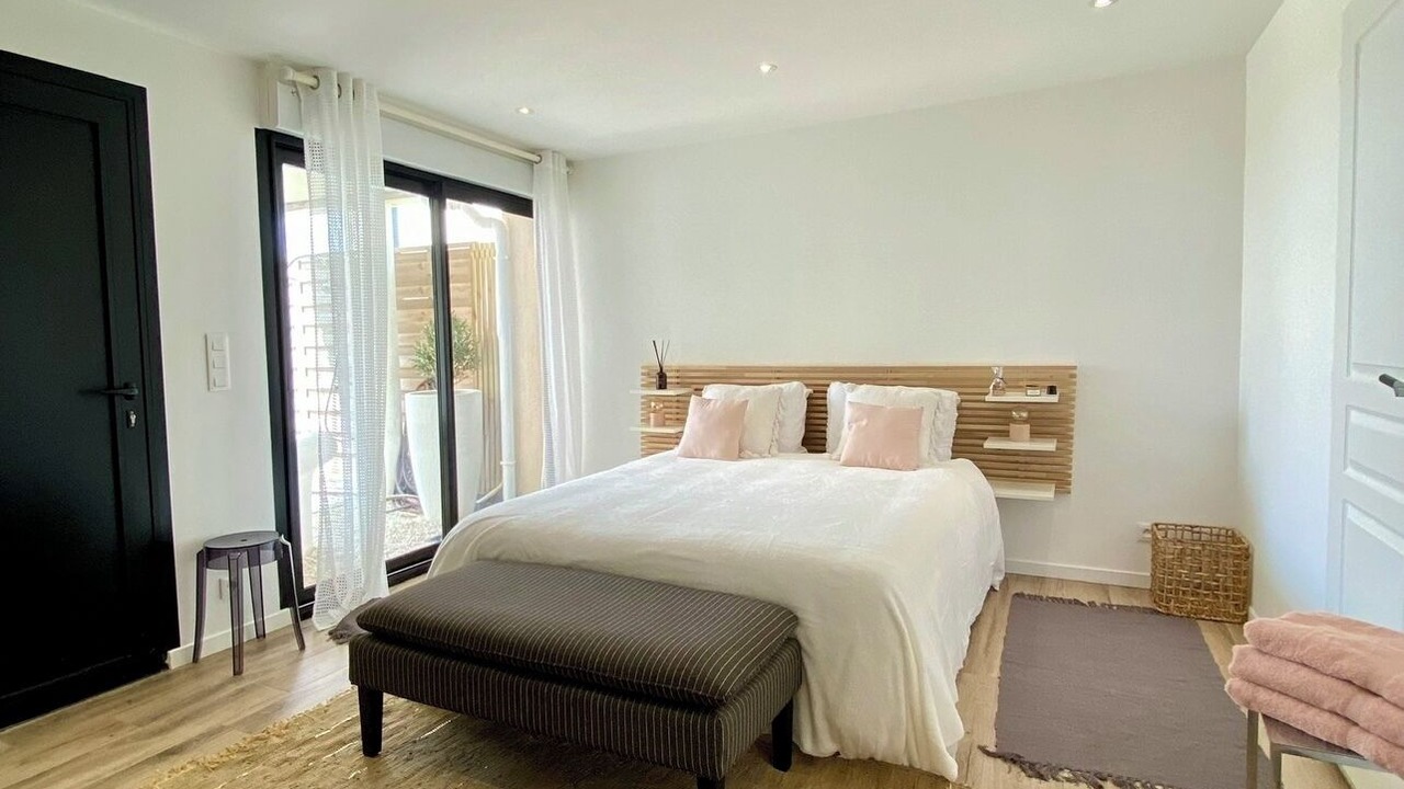 Photo of Bedroom in Le Fort Bloque
