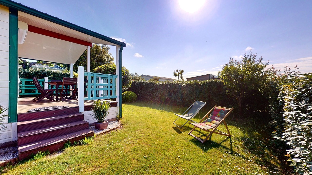 Photo of Outdoor in Brem Sur Mer