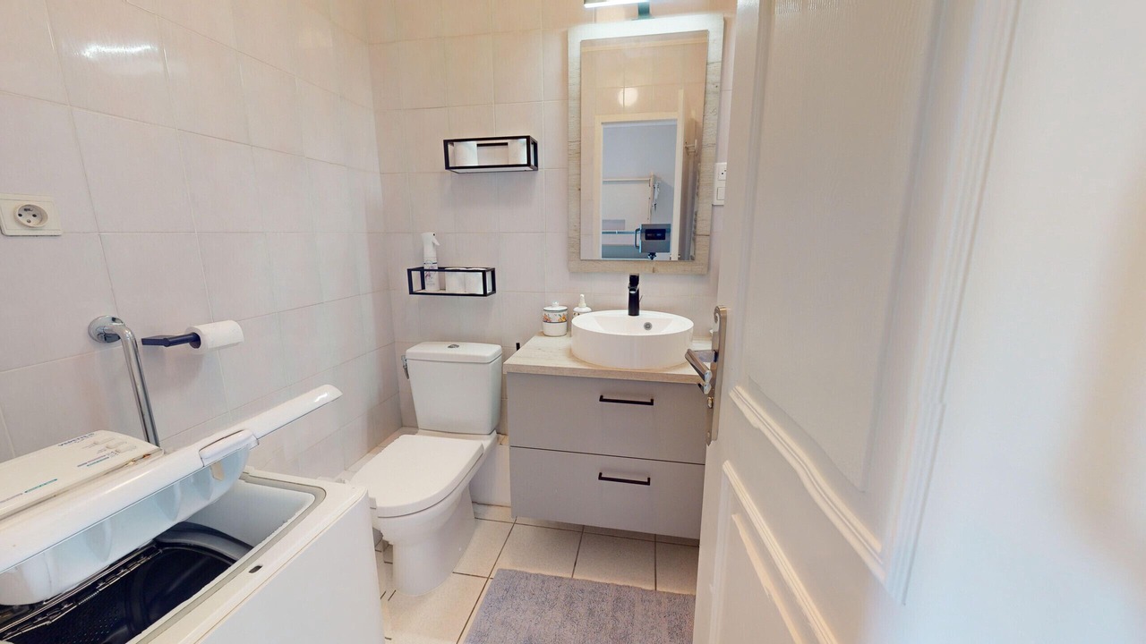 Photo of Bathroom in Saint-Gilles-Croix-de-Vie