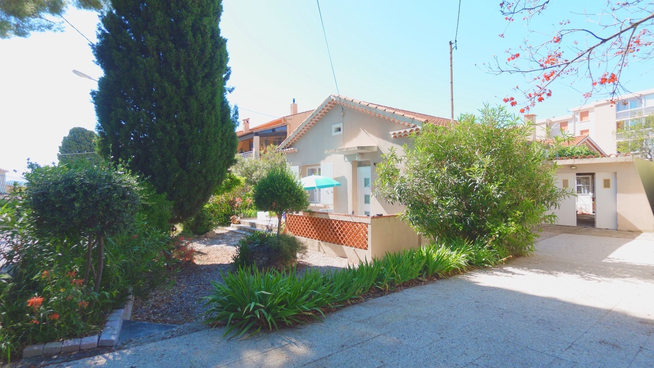 Photo of Outdoor in Toulon