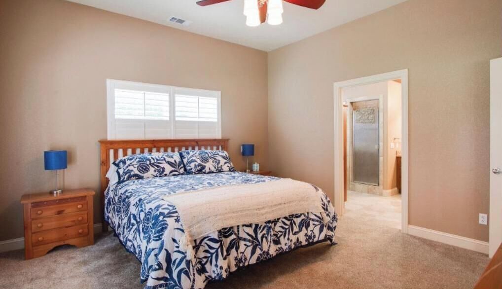 Photo of Bedroom in Oakdale