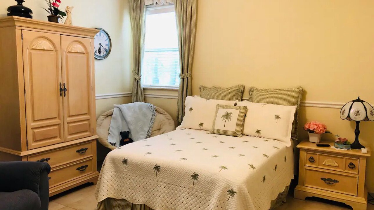 Photo of Bedroom in Homestead