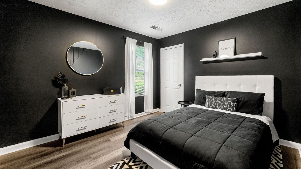Photo of Bedroom in Decatur