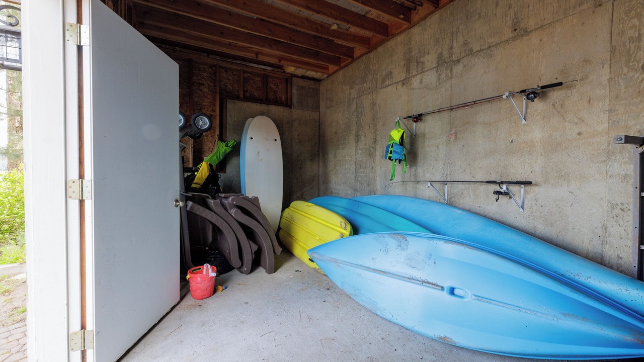 Photo of Others in Loon Lake