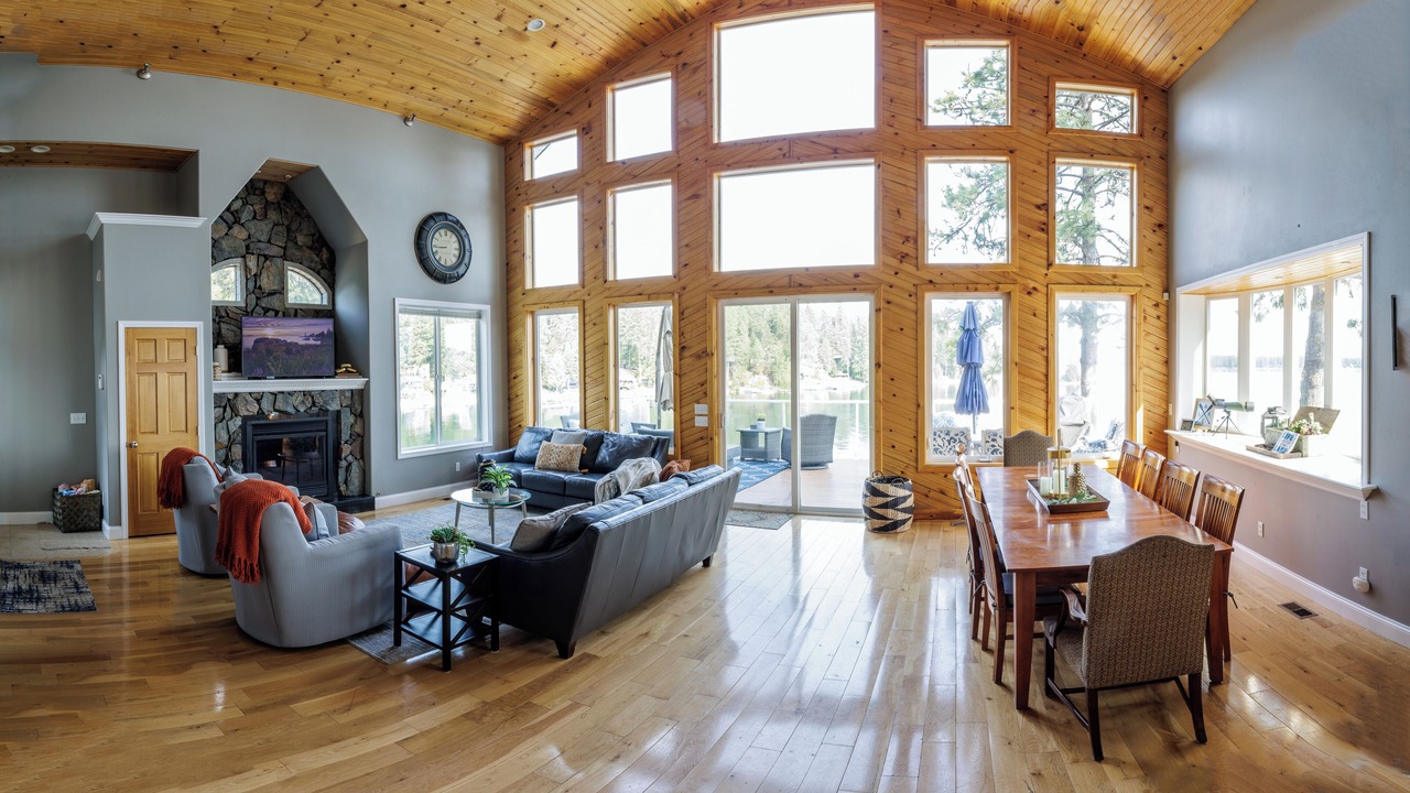 Photo of Bedroom in Loon Lake