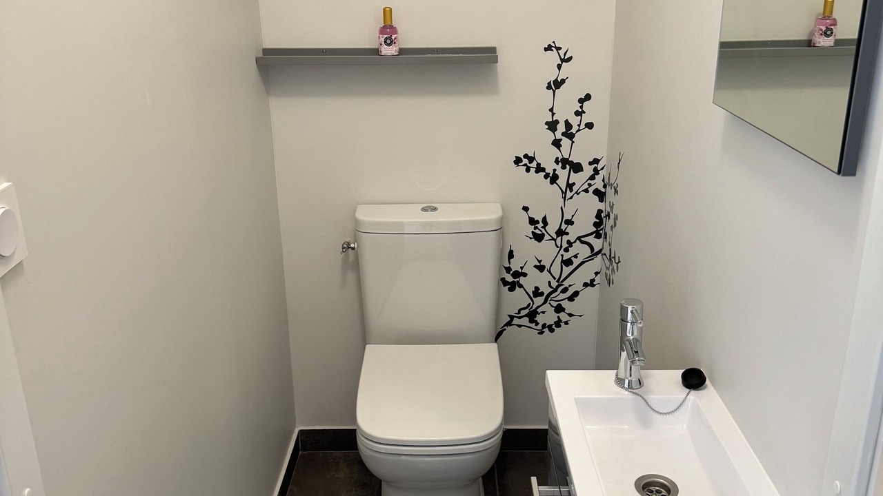 Photo of Bathroom in Lau-Balagnas