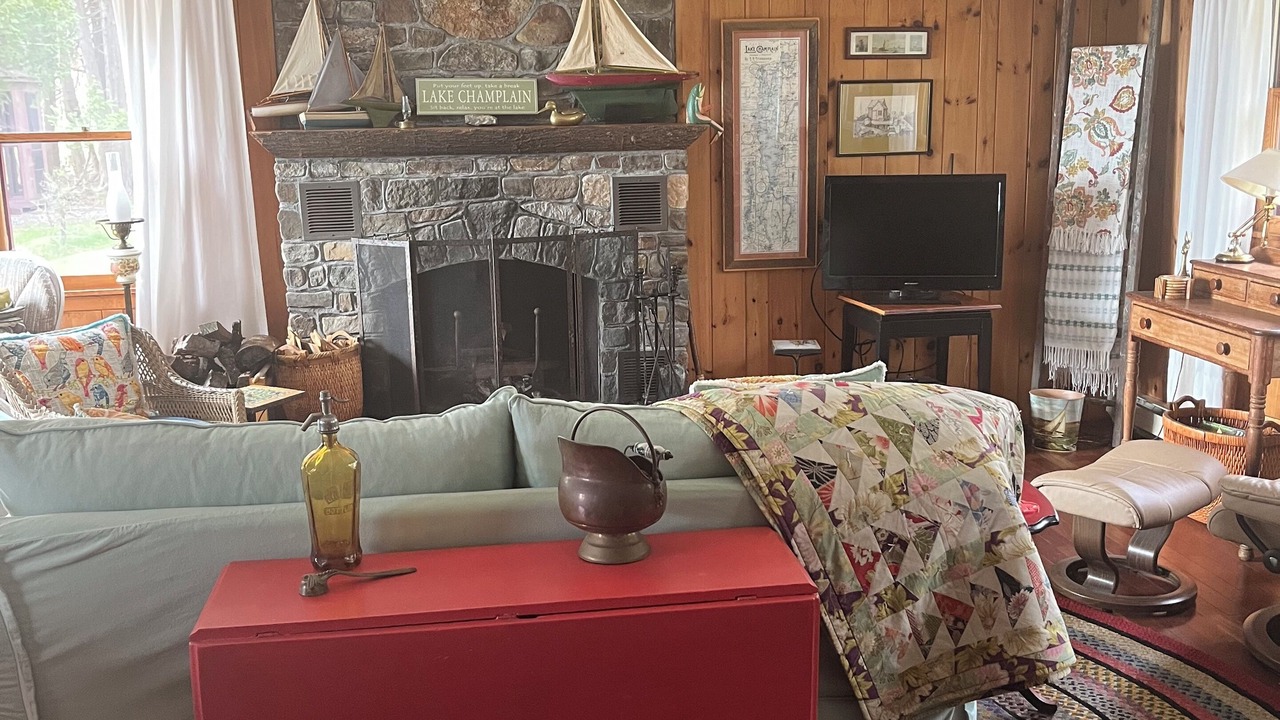 Photo of Livingroom in Willsboro