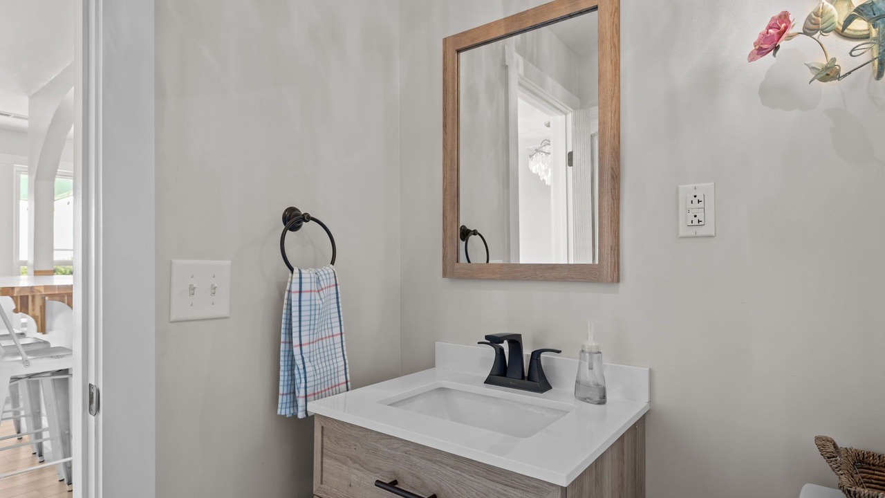 Photo of Bathroom in The Point