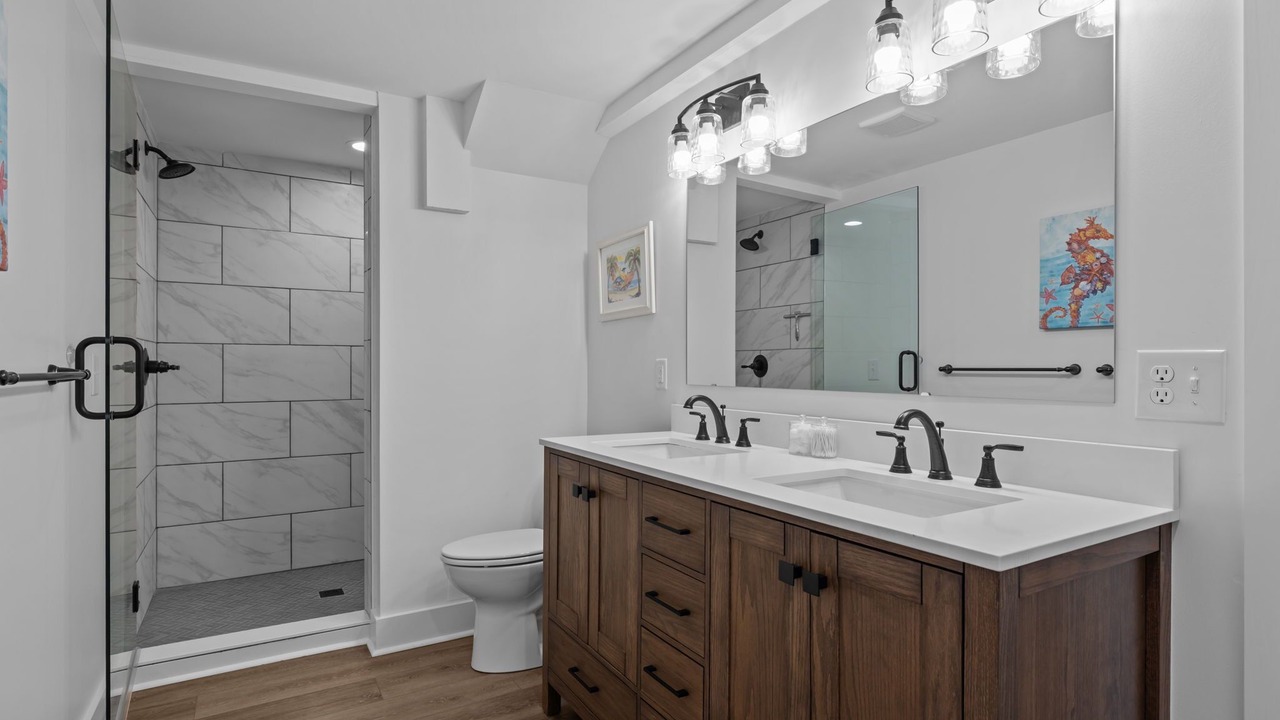 Photo of Bathroom in The Point
