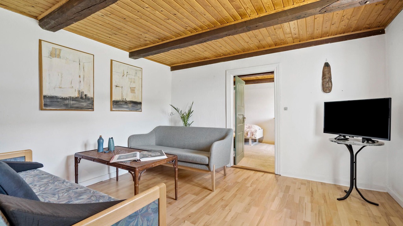 Photo of Others in Tim