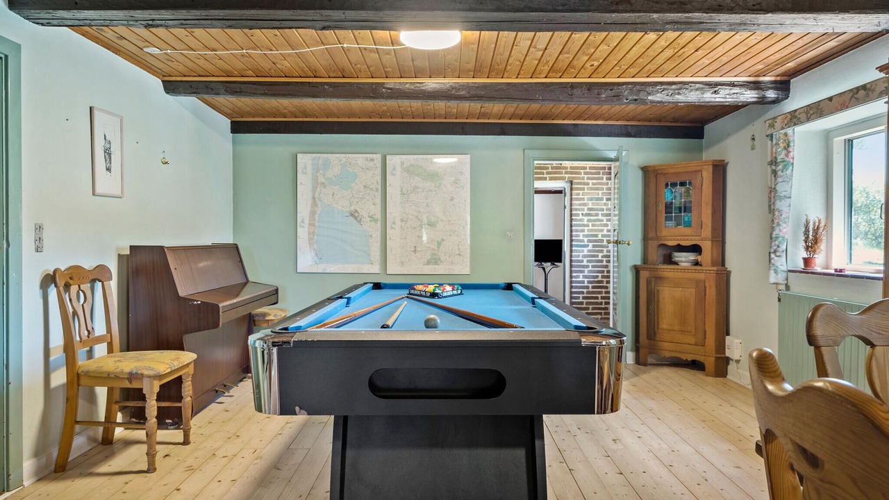 Photo of Others in Tim