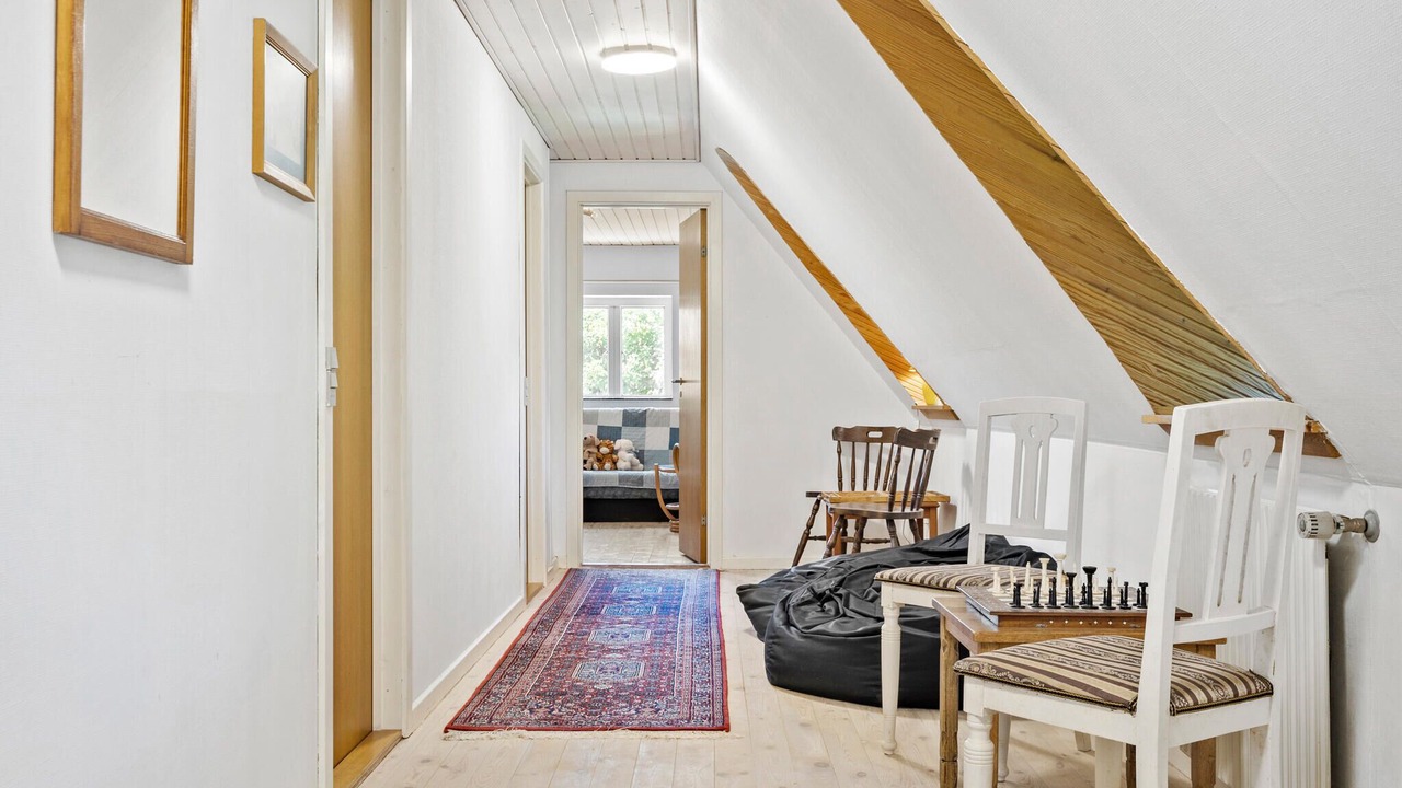 Photo of Others in Tim