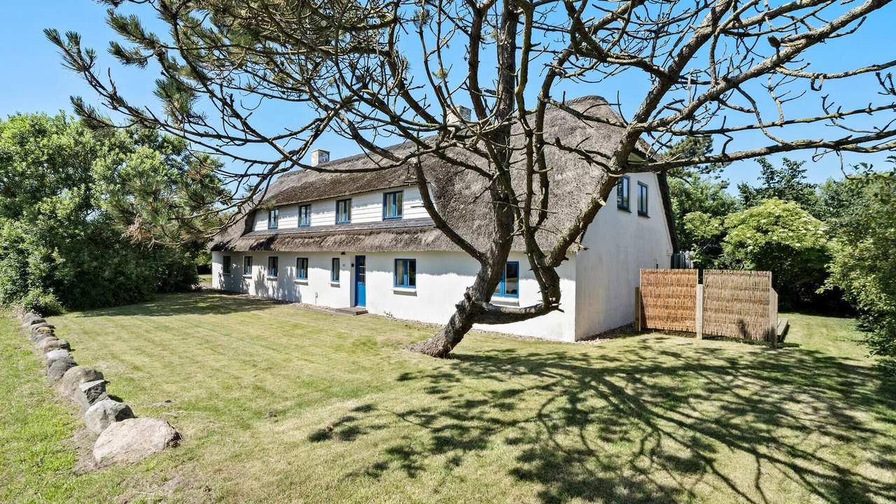 Photo of Others in Tim