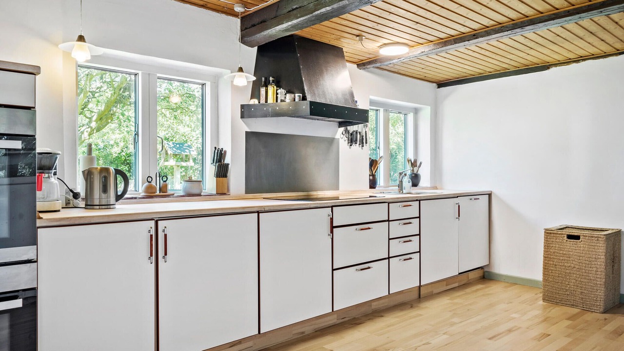 Photo of Others in Tim