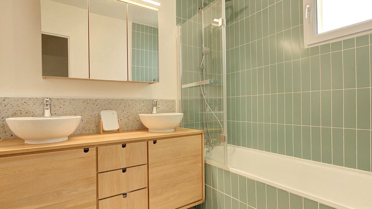 Photo of Bathroom in Saint-Quentin-en-Yvelines