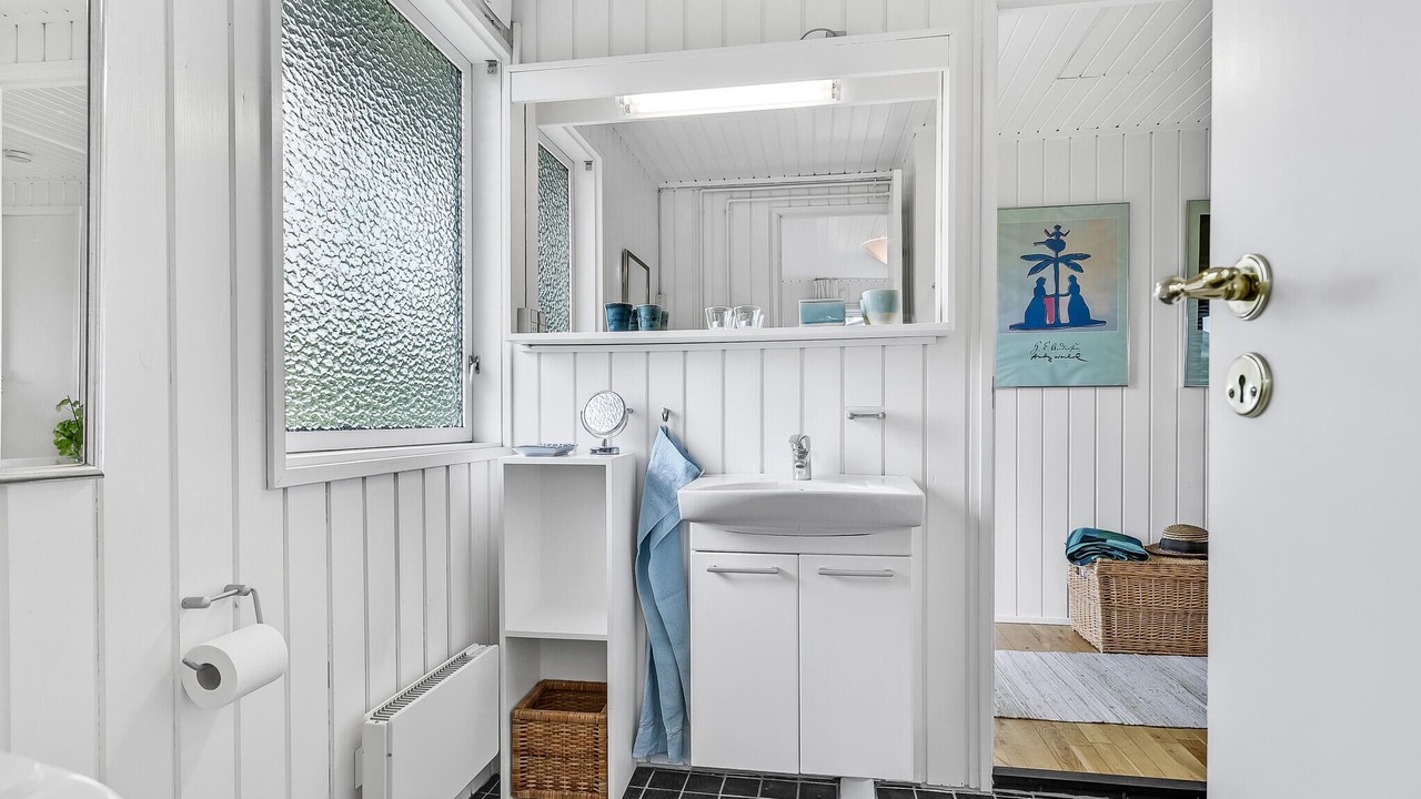Photo of Bathroom in Faaborg