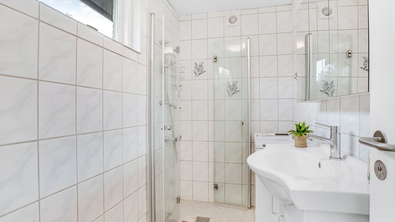 Photo of Bathroom in Dannemare