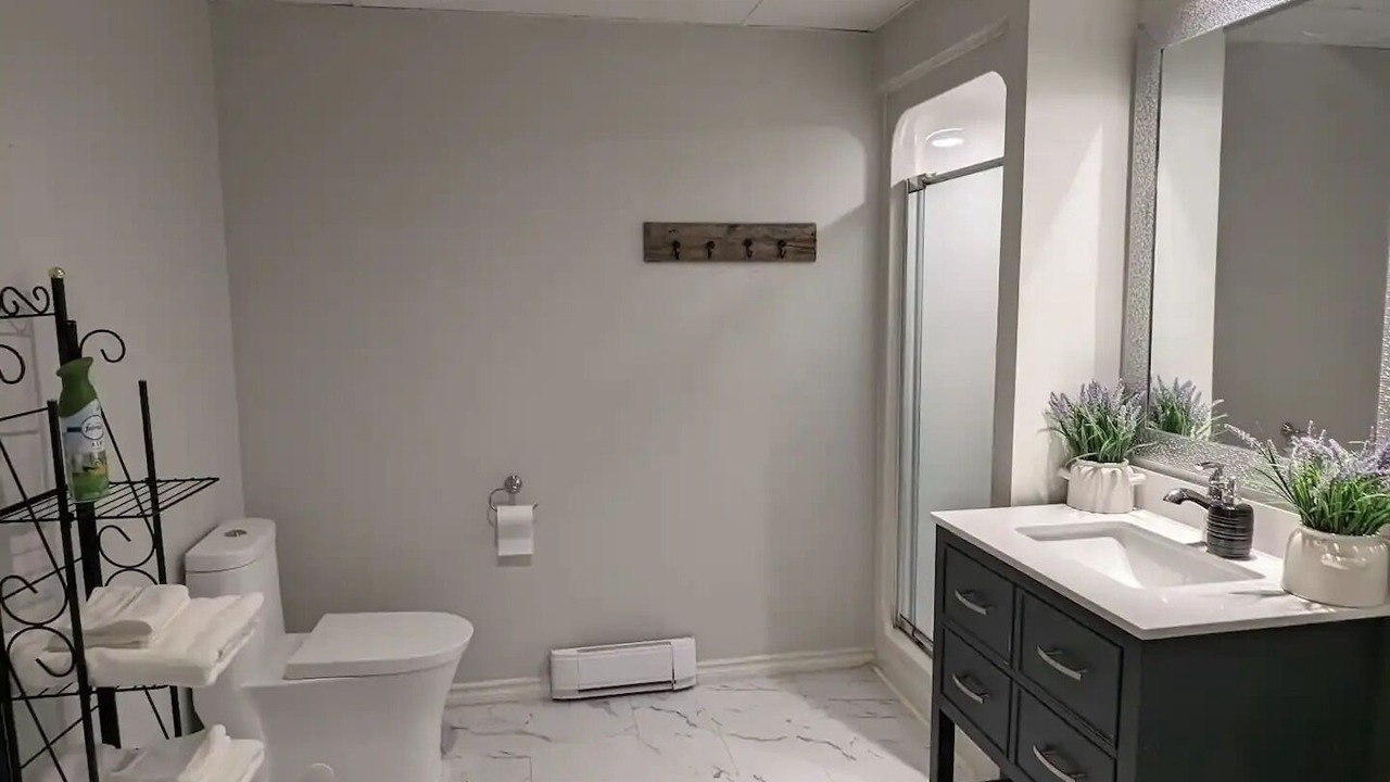 Photo of Bathroom in Valleyfield