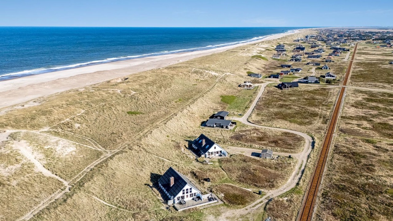 Photo of Others in Vrist Strand