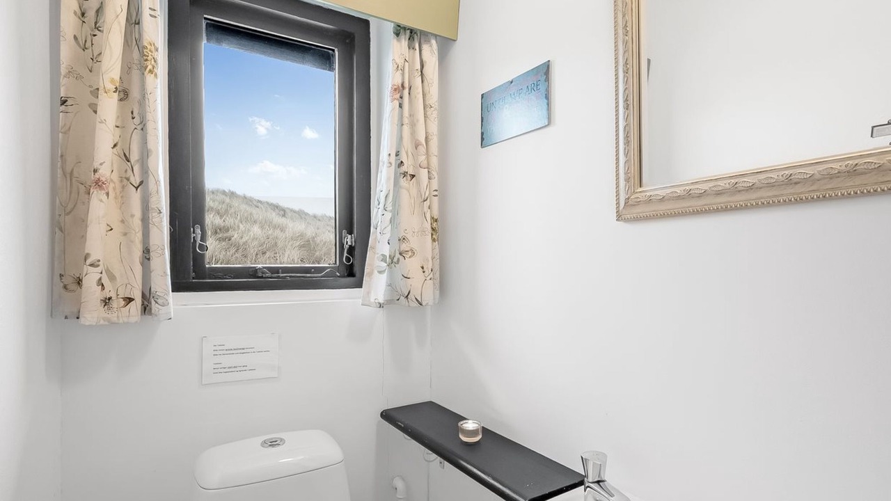 Photo of Bathroom in Vrist Strand