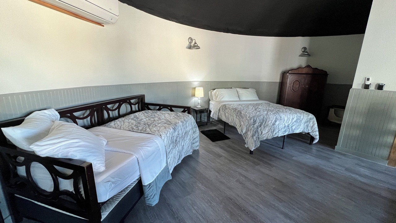 Photo of Bedroom in Walnut Springs