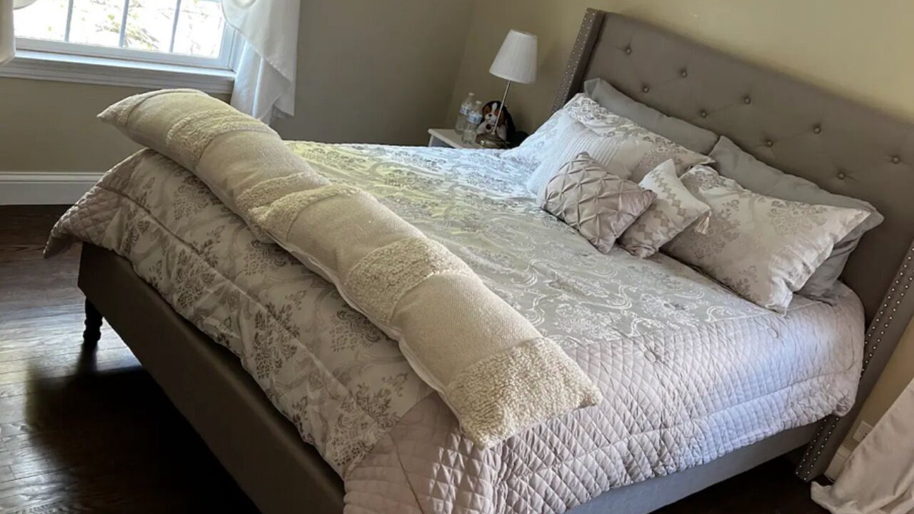 Photo of Bedroom in Skokie