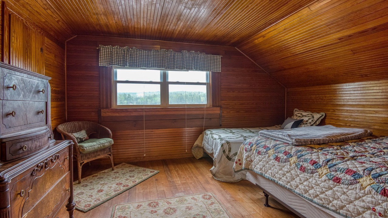 Photo of Others in Oquossoc