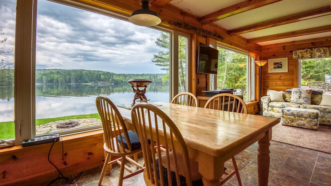 Photo of Others in Oquossoc