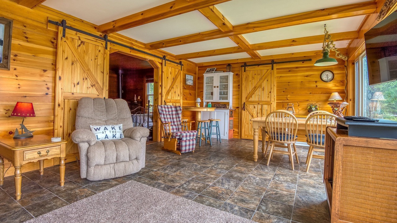 Photo of Bedroom in Oquossoc