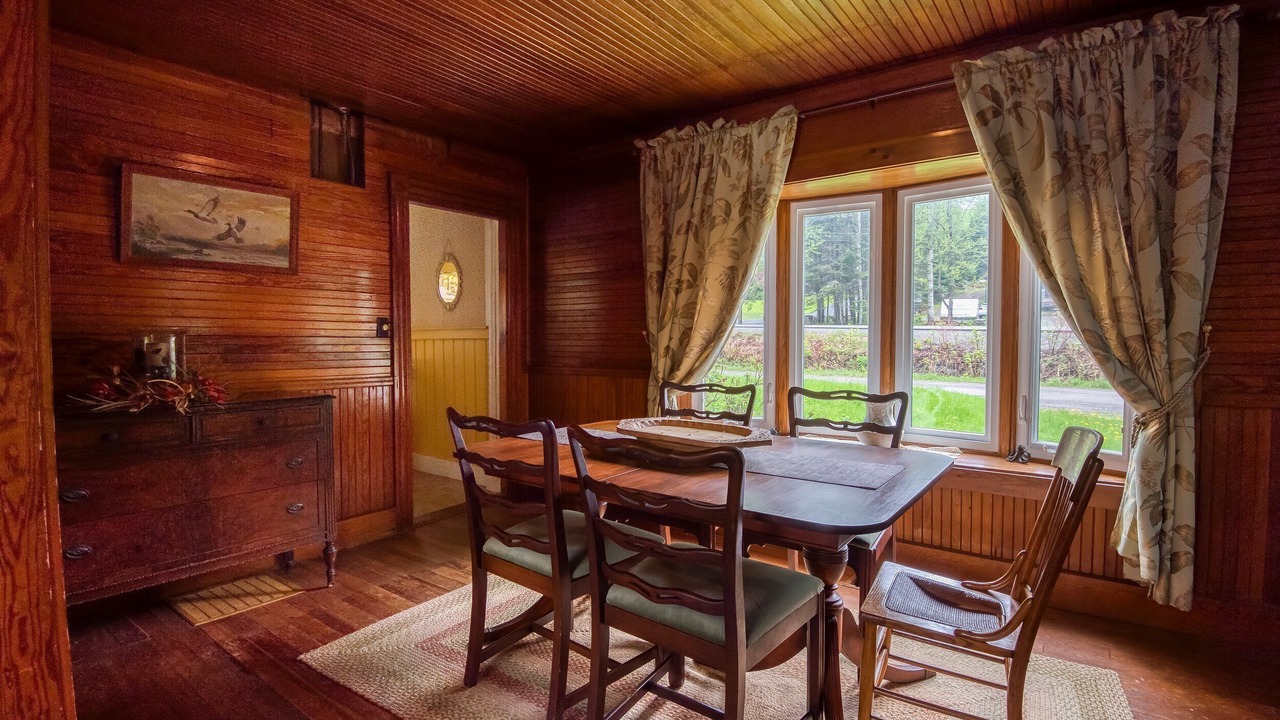 Photo of Others in Oquossoc