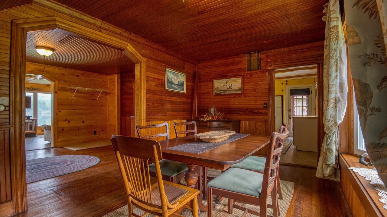 Photo of Others in Oquossoc