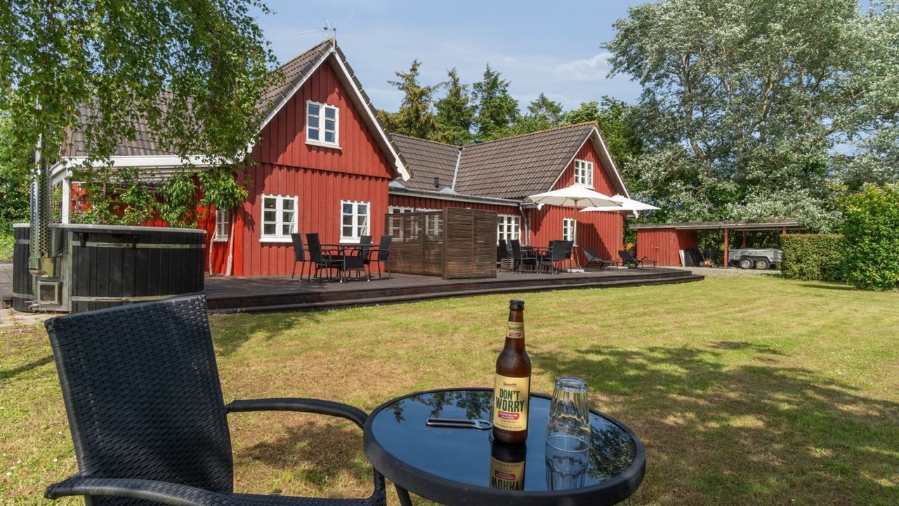 Photo of Others in Pedersker
