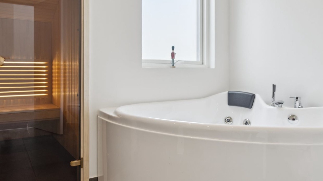 Photo of Bathroom in Diernæs