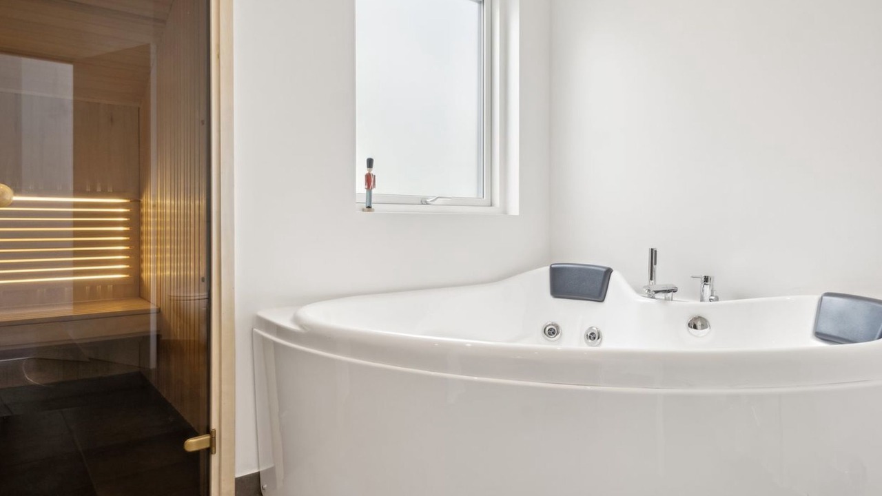 Photo of Bathroom in Diernæs