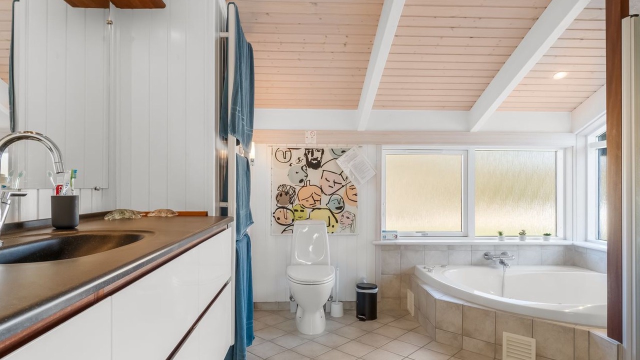 Photo of Bathroom in Bratten Strand