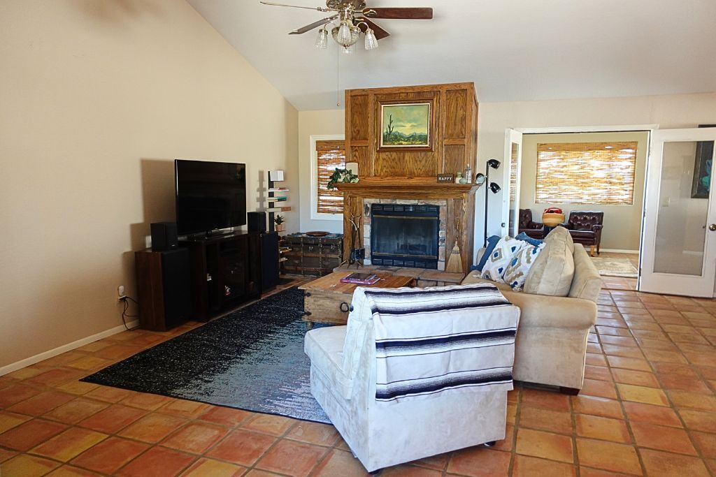 Photo of Livingroom in Sonoita