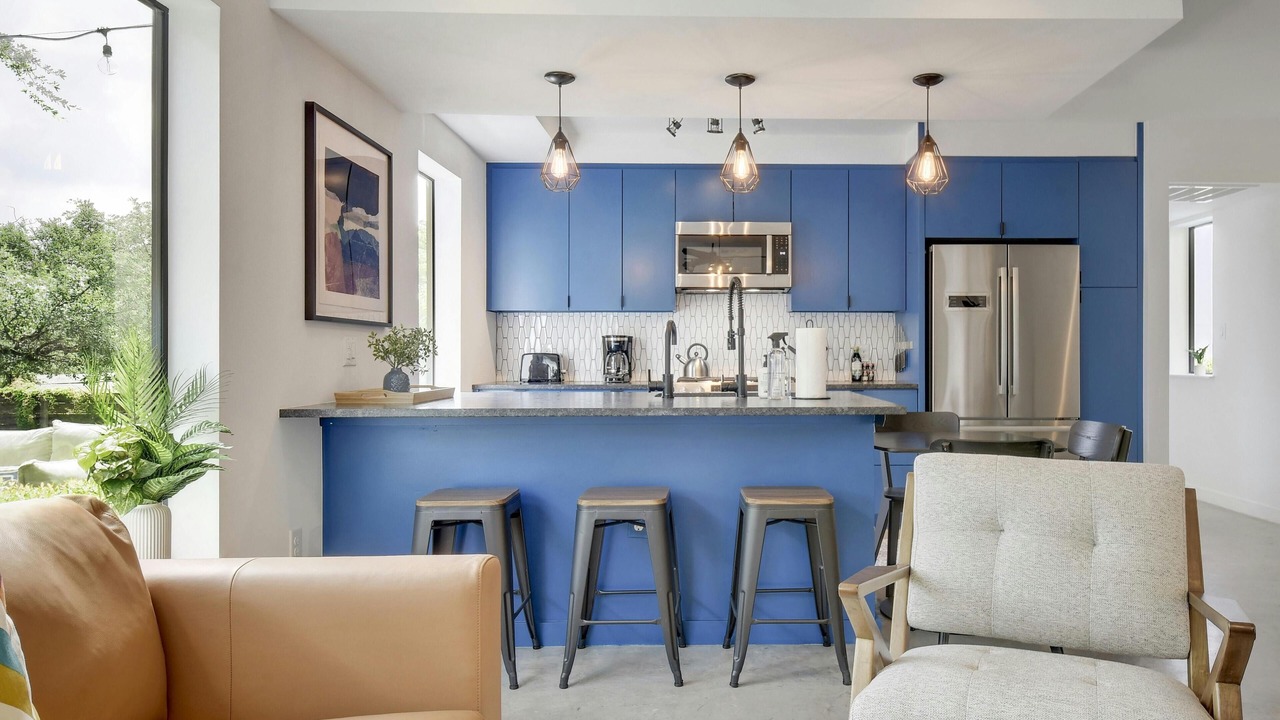 Photo of Kitchen in South River City