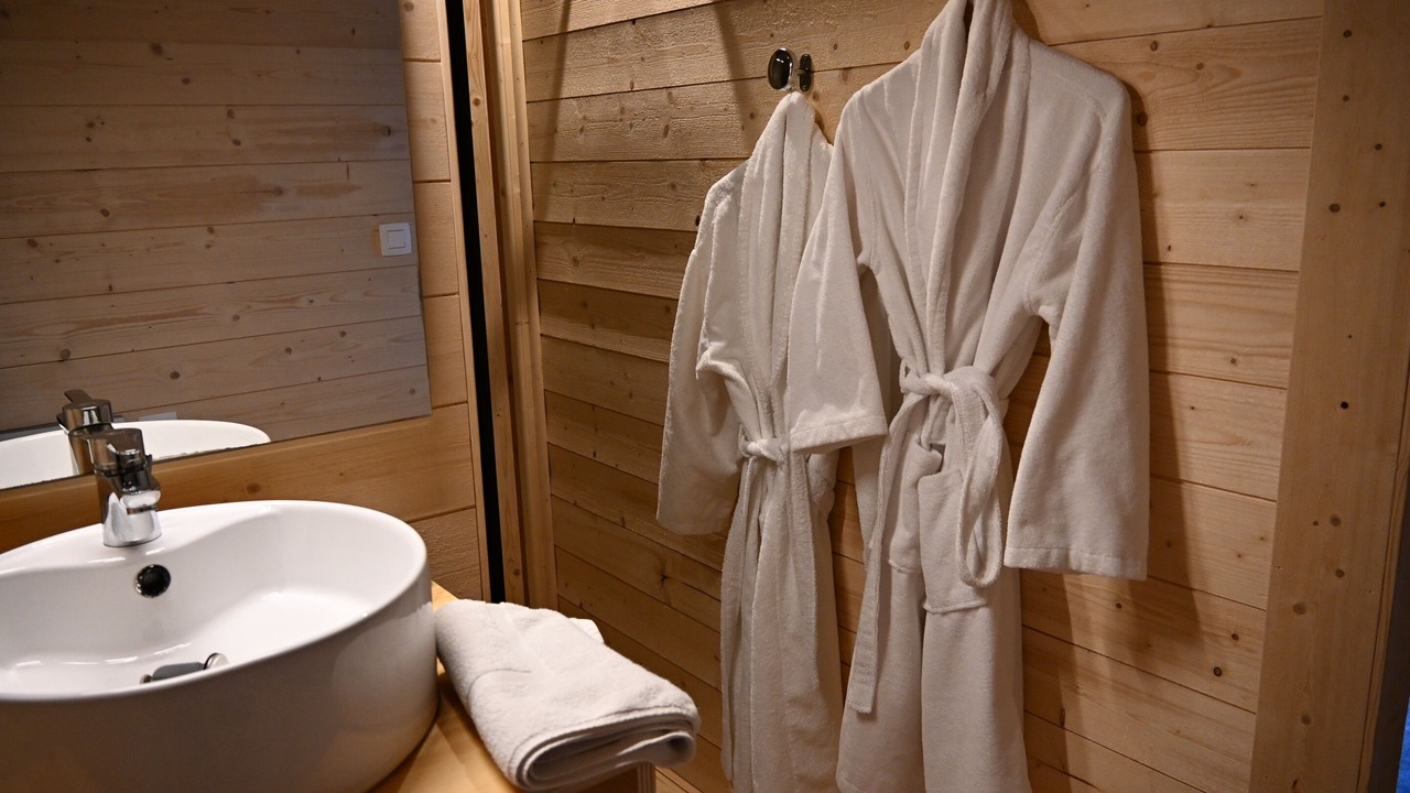 Photo of Bathroom in Vic-le-Comte