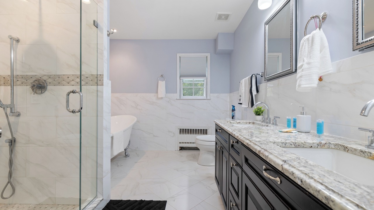 Photo of Bathroom in Monroe