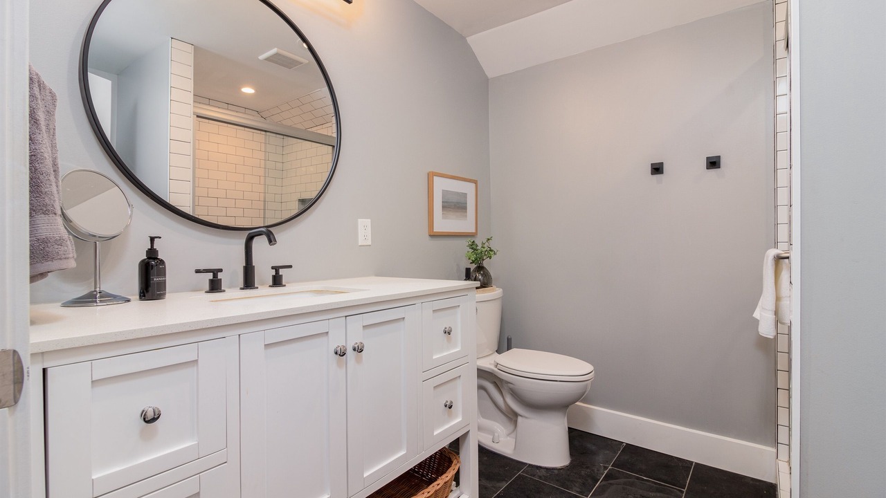 Photo of Bathroom in Hazel Park