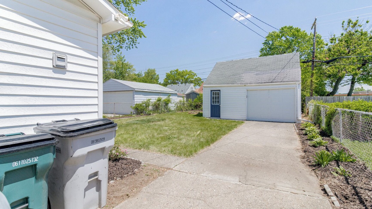 Photo of Outdoor in Hazel Park