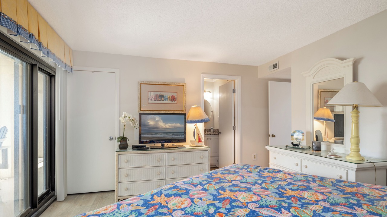 Photo of Bedroom in Indian Beach